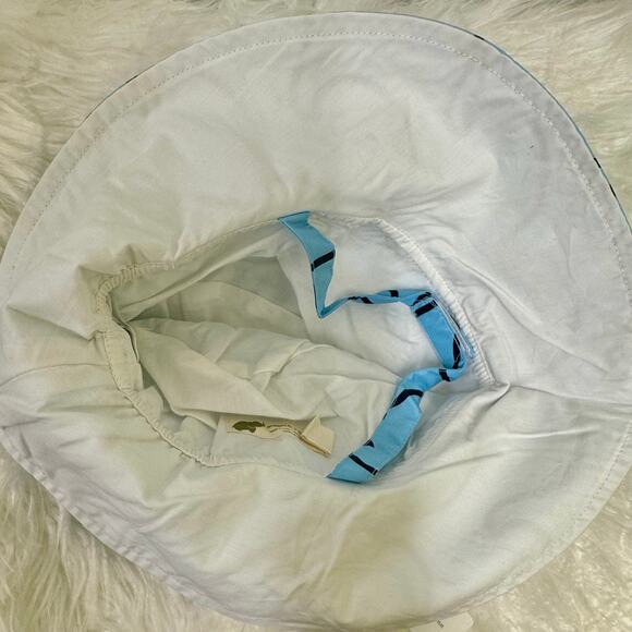 NWT Monica + Andy Toddler Size Large Sun Hat Ocean Waves on Blue - Picture 2 of 7